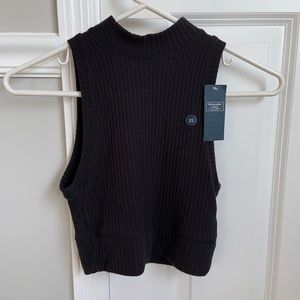 BRAND NEW Abercrombie mock neck halter top